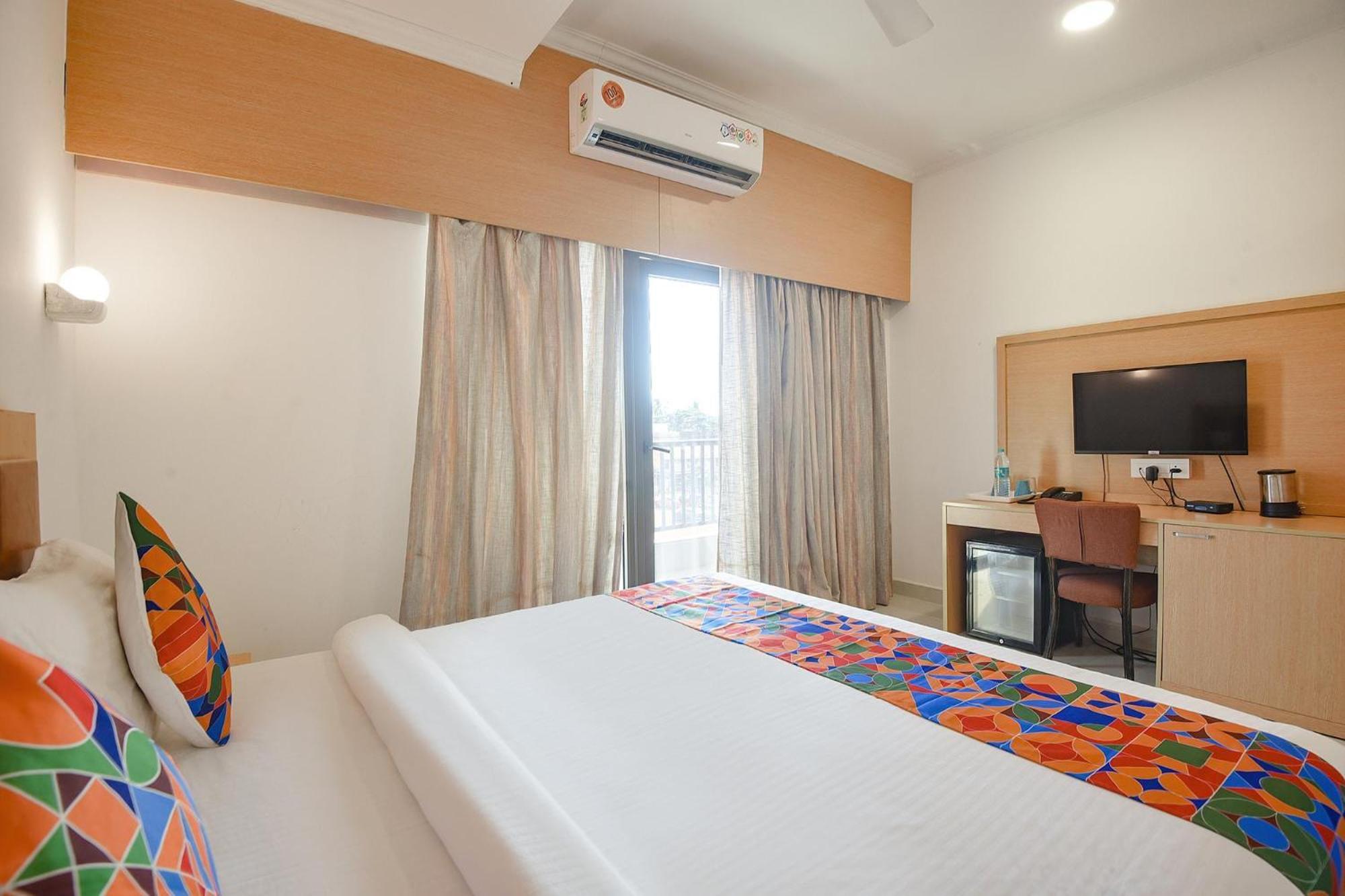 Fabhotel Prime Infantaria Comfort - 200M From Calangute Beach Eksteriør billede